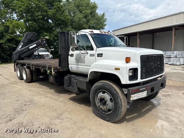 Image of GMC C7500 equipment image 2