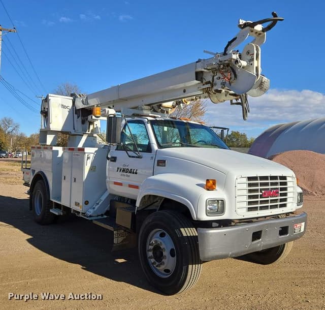 Image of GMC C7500 equipment image 2