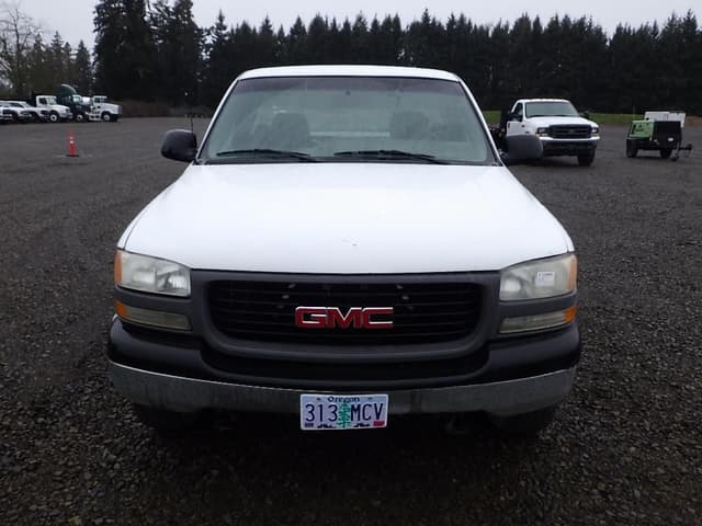 Image of GMC 2500 equipment image 1