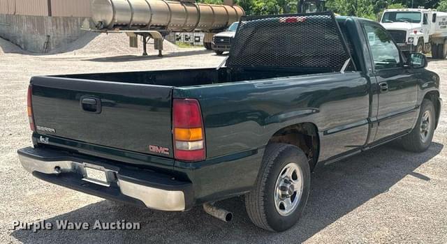 Image of GMC 1500 equipment image 4