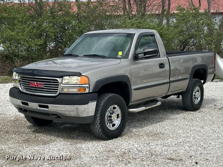 Image of GMC 2500HD Primary image