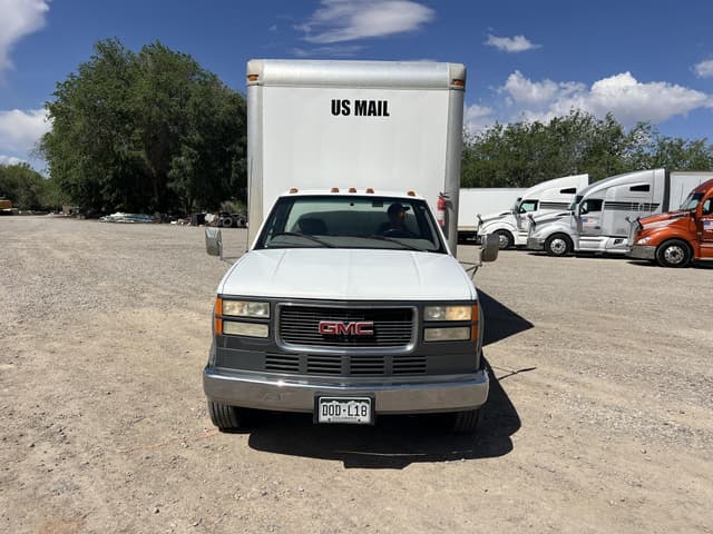 Image of GMC 3500HD equipment image 1