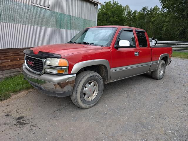 Image of GMC Sierra equipment image 4