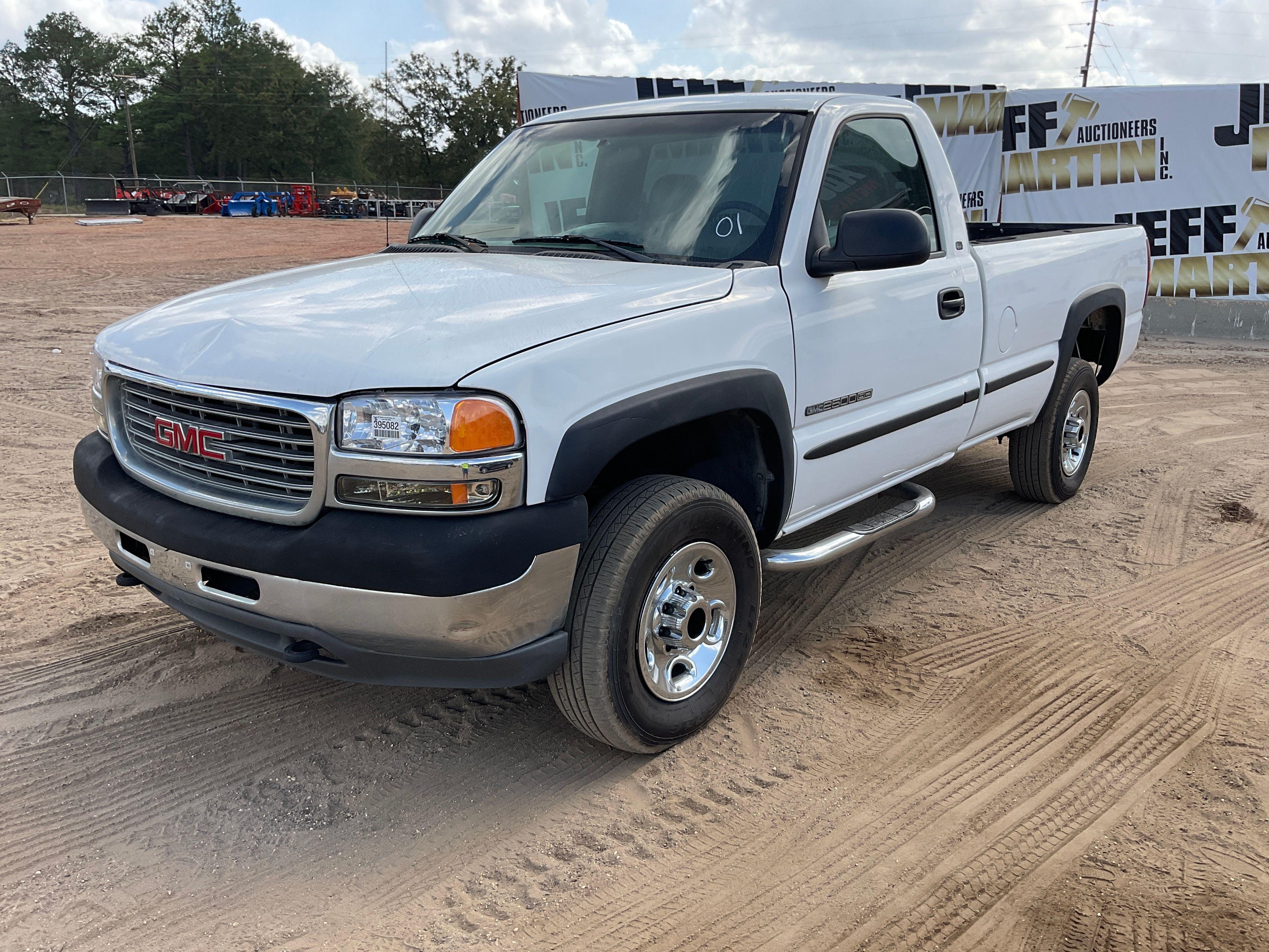 Main image GMC 2500HD