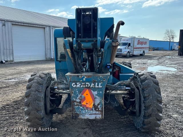 Image of Gradall 534D9-45 equipment image 3
