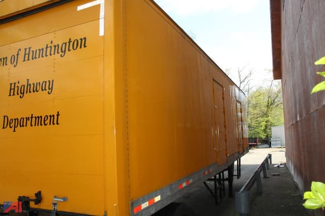 Image of Great Dane 733BL34 equipment image 4