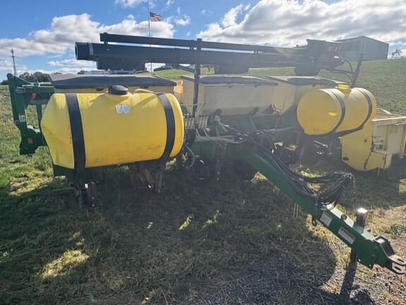 2001 Great Plains 6030 Equipment Image0