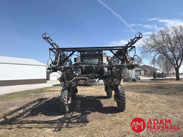 Image of Hagie 2100 equipment image 2