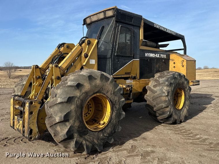 2001 Hydro-Ax 721E Equipment Image0