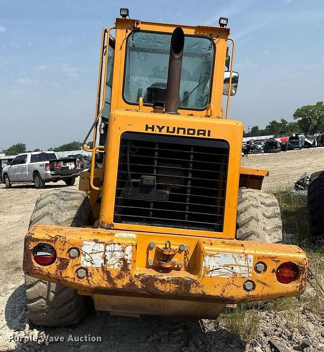 Image of Hyundai HL740-3 equipment image 4