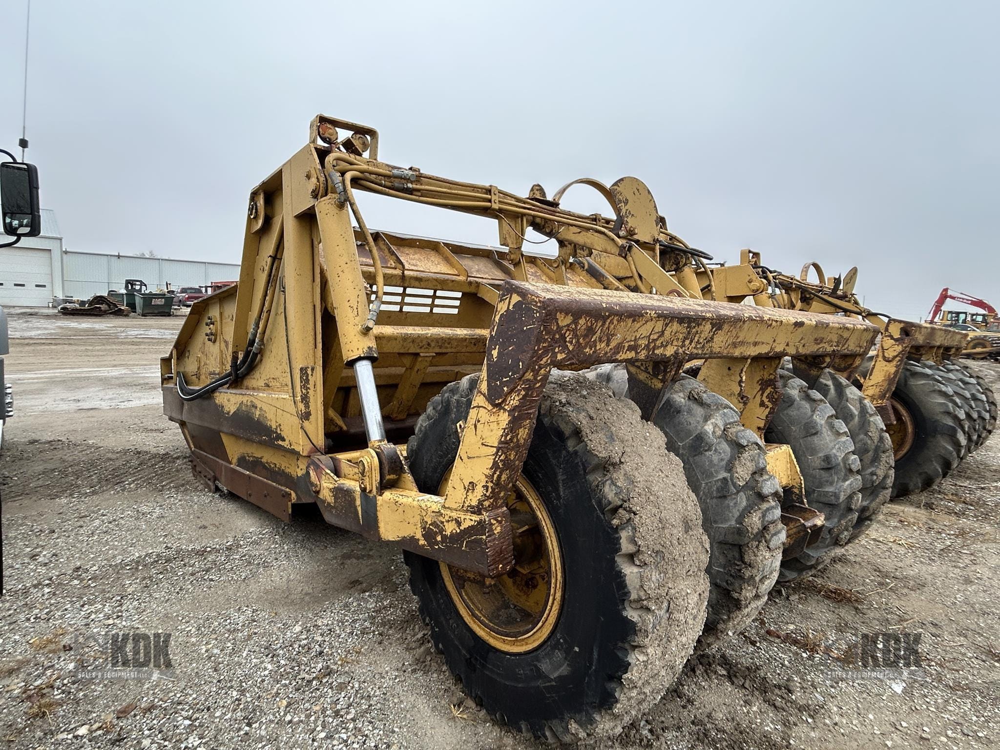 2001 Icon 17C Equipment Image0