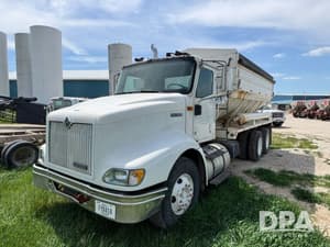 2001 International 9100i Image