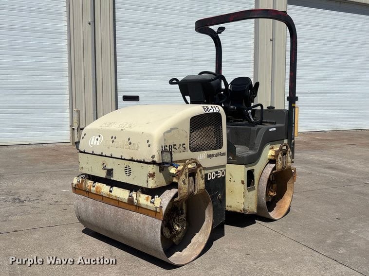 2001 Ingersoll Rand DD-30 Equipment Image0