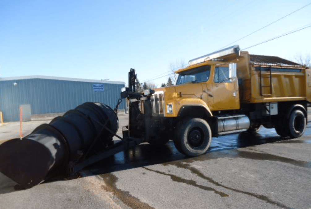 Image of International 2574 Primary image