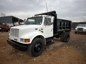 2001 International 4700 Image