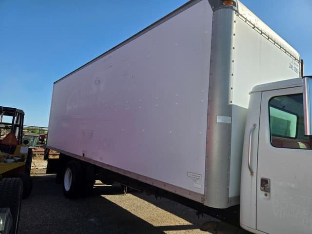 Image of International 4700 equipment image 3