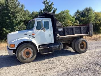 Main image International 4700