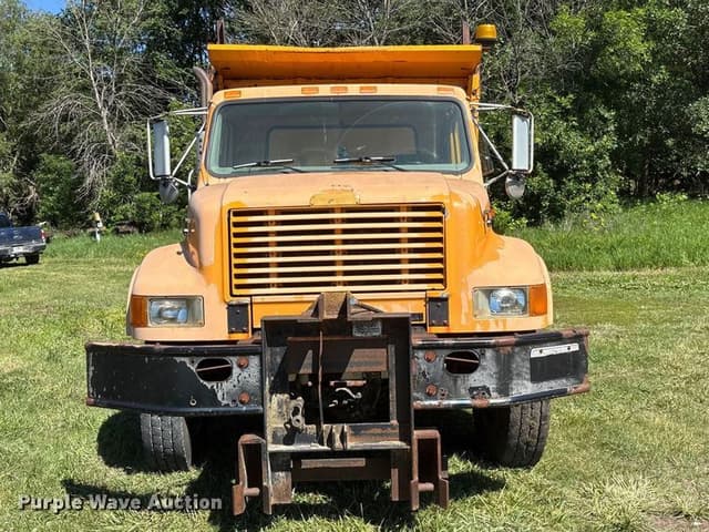 Image of International 4700 equipment image 1