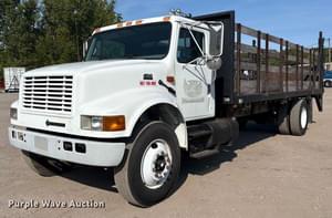 2001 International 4700 Image