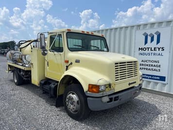 Main image International 4700