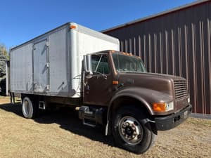 2001 International 4900 Image