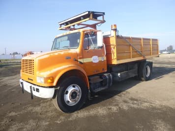 Main image International 4900