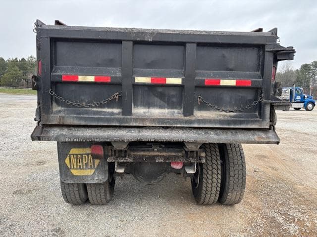 Image of International 8100 equipment image 4