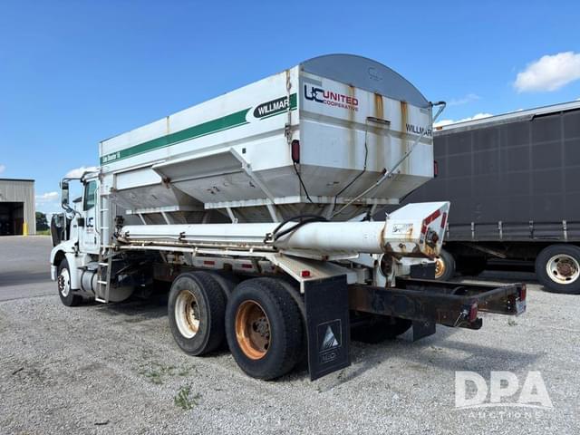 Image of International 9100 equipment image 4