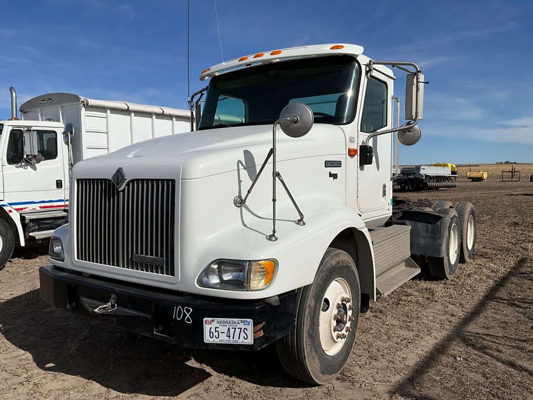 Image of International 9400 Primary image