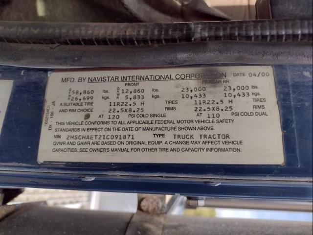 Image of International 9900 equipment image 4