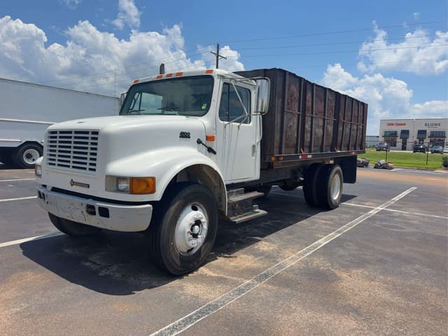 Image of International 4700 equipment image 1