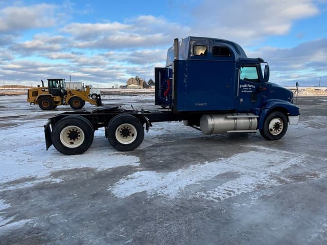 Image of International 9200i equipment image 4