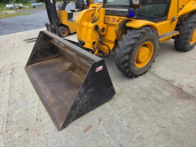 Image of JCB 520-50 equipment image 1