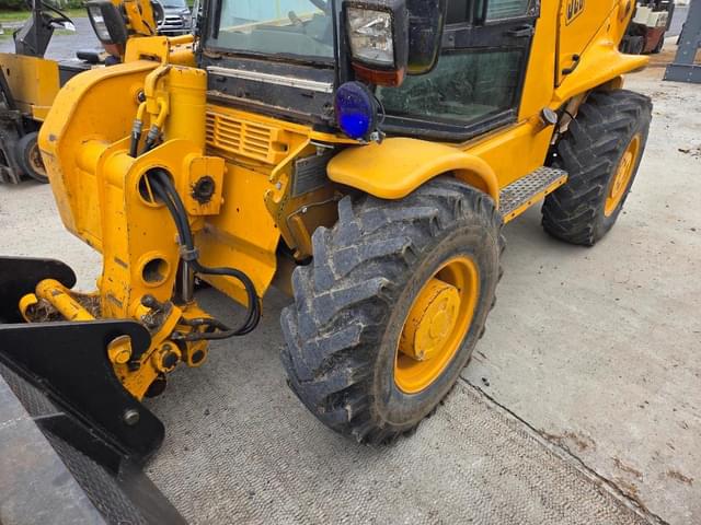 Image of JCB 520-50 equipment image 2
