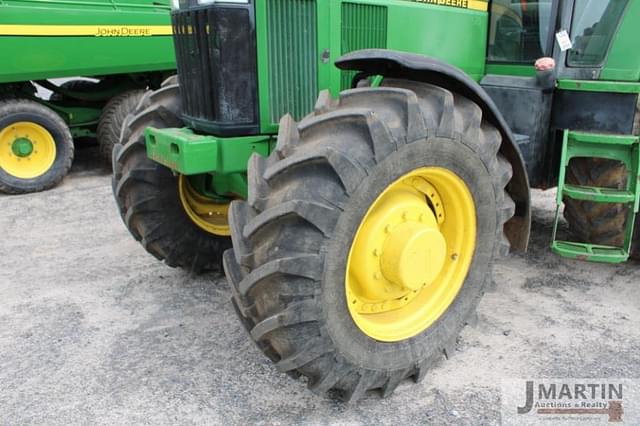 Image of John Deere 7810 equipment image 4