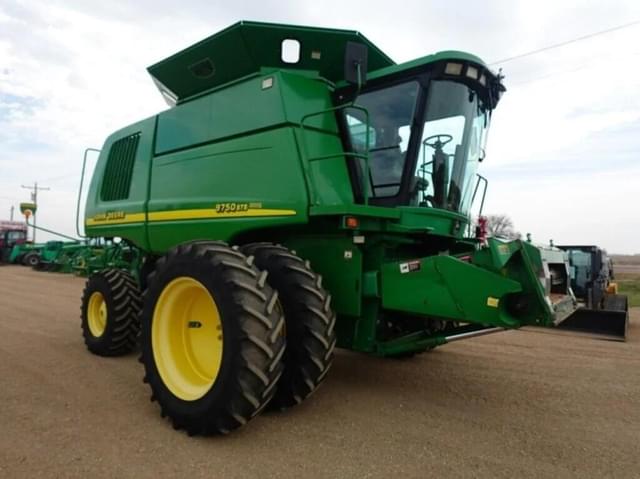 Image of John Deere 9750 STS equipment image 1