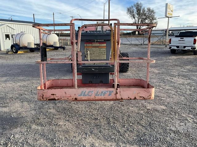 Image of JLG 400S equipment image 1