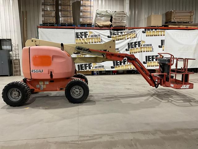 Image of JLG 450AJ equipment image 1