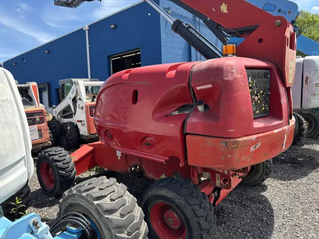 Image of JLG 460SJ equipment image 1