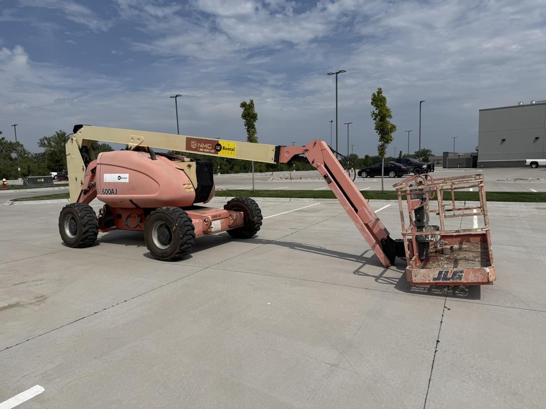 Image of JLG 600AJ Primary image