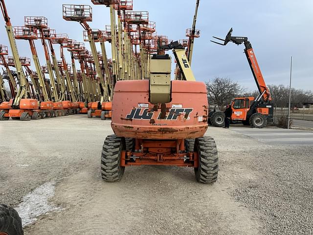 Image of JLG 600S equipment image 4