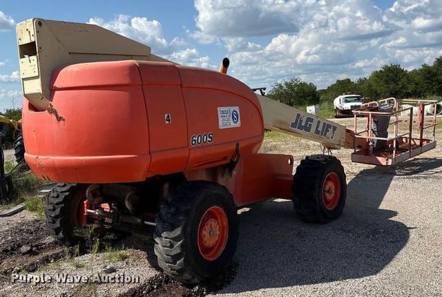 Image of JLG 600S equipment image 4