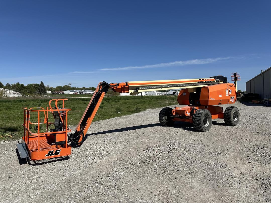 Image of JLG 660SJ Primary image