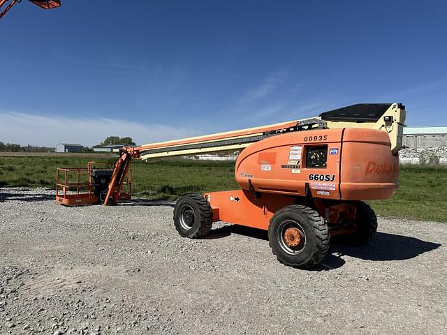 Image of JLG 660SJ equipment image 3