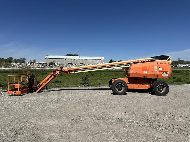 Image of JLG 660SJ equipment image 2
