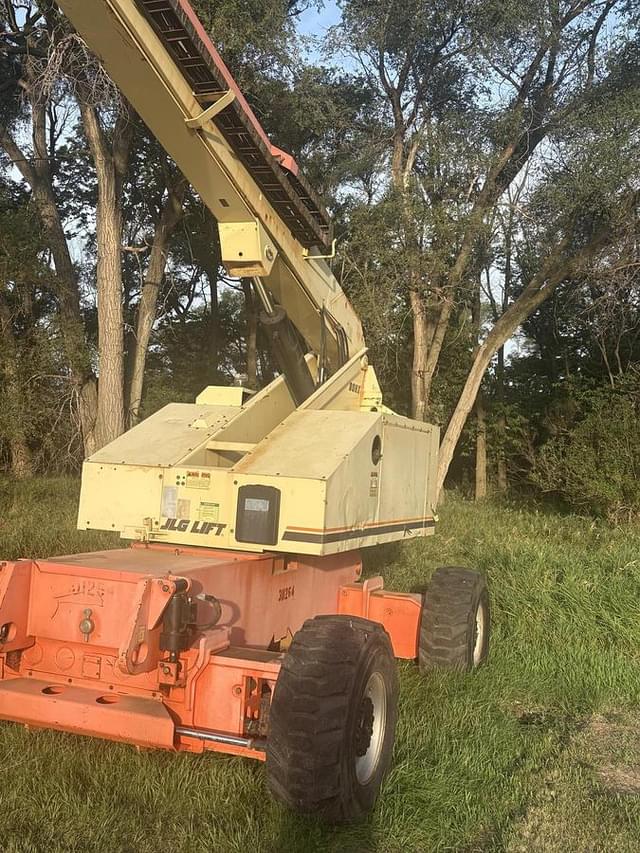 Image of JLG 80HX equipment image 2