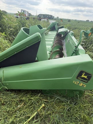2001 John Deere 1293 Equipment Image0
