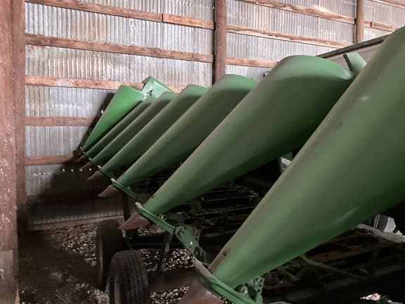 Image of John Deere 1293 equipment image 1