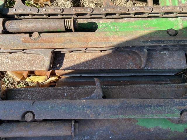 Image of John Deere 1293 equipment image 4