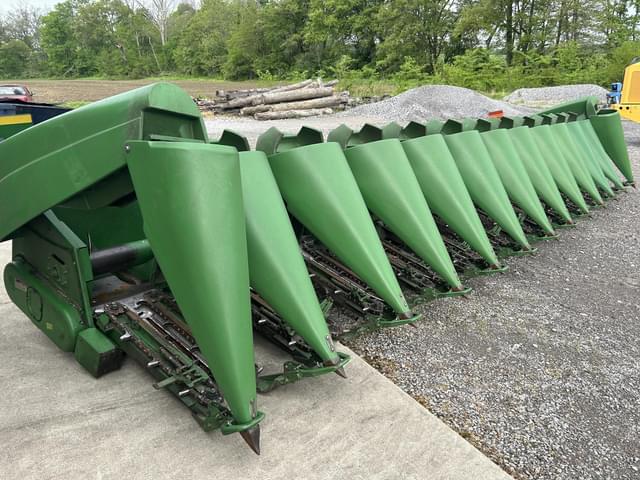 Image of John Deere 1293 equipment image 4